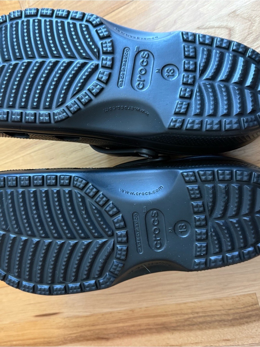 Crocs Black - Picture 3 of 3